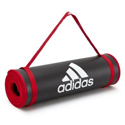 admt12235_02_adidas_mata_treningowa